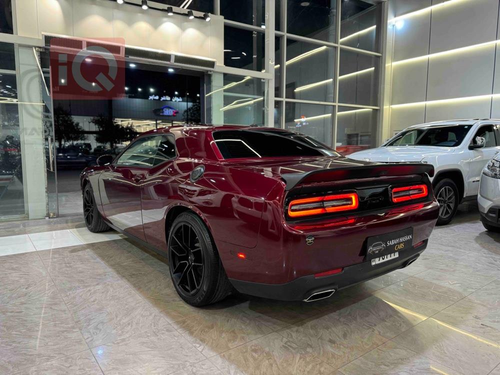 Dodge Challenger